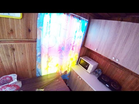 Видео: Новая кухня на даче.  Карнизы и шторы за копейки.  Повесил гирлянду на дом.