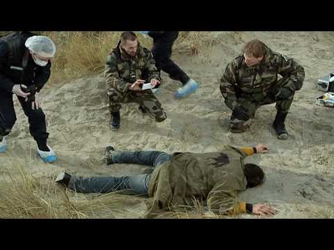 Видео: КРУТОЙ ДЕТЕКТИВ! ПОЧЕМУ СЛЕДСТВИЕ ПО ДЕЛУ ОБ УБИЙСТВЕ БОМЖА ХОТЯТ ЗАМЯТЬ? Бродяга в заливе Соммы