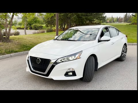 Видео: 124. Nissan Altima 2022. Экспрес обзор.