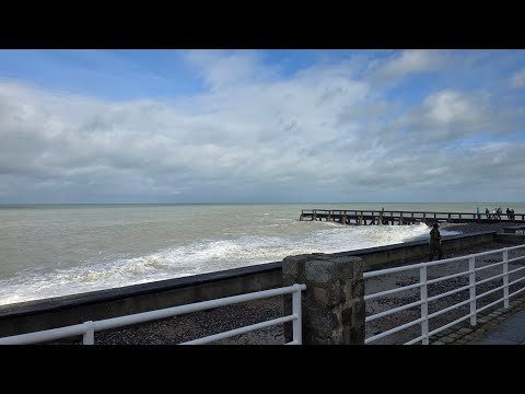 Видео: День 3. Прогулка по Вёль-Ле-Роз. Нормандия. Jour 3. Visite pédestre de Veules-les-Roses. France2025