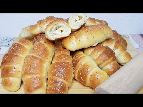 Видео: Меки,пухкави и топящи се в устата кифлички със сирене!