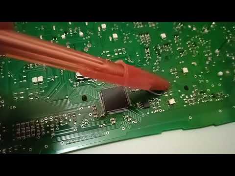 Видео: Лада Веста. Потухла панель приборов!