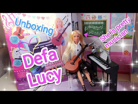 Видео: Defa Lucy pretty musician | Кукла Дефа Люси красотка музыкант