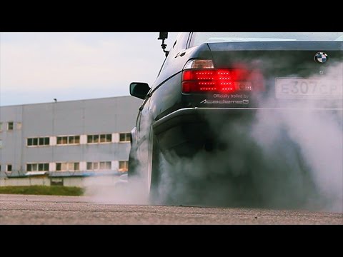 Видео: Тест Драйв BMW 730 E32 Нестареющая классика !!