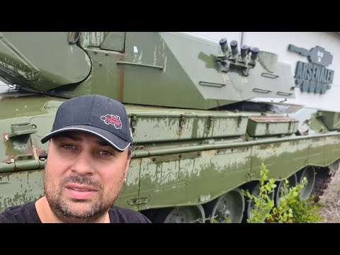 Видео: Танковый музей Швеции TANK MUSEUM