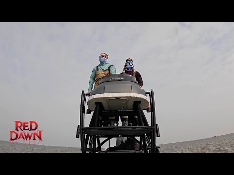 Видео: Рыбалка в Рокпорте с Джеем Уоткинсом-младшим | День 3