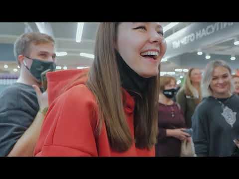 Видео: Обновленный флагманский гастроном «Красный Яр» на Весны, 1. Экскурсия от Анжелы Рябовой