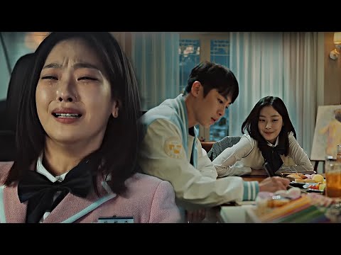 Видео: 🥀💔? Положила глаз на парня, которому она не интересна ¿