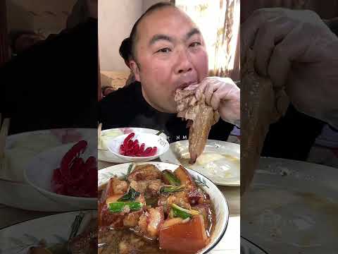 Видео: Тушеная свинина Свиные легкие