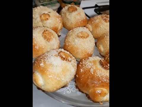 Видео: Ролик № 413. Булочки с секретной начинкой.