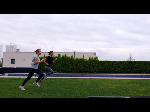 Видео: VLOG: ЗАНИМАЕМСЯ СПОРТОМ ВМЕСТЕ С МАМОЙ! 06.11.20