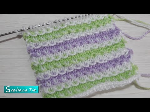 Видео: Трехцветный узор из снятых петель. Ленивый жаккард. Вязание спицами # 575