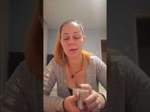 Видео: Водолей ♒ ноември 🍁