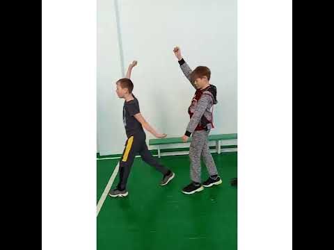 Видео: Урок физкультуры 4 класс, Васильева С.А.