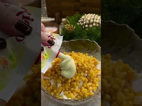 Видео: Крабовый салатик на чипсах😍 #вкуснопростоибюджетно #рецепты #aesthetic #healthyfood