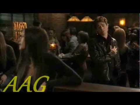 Видео: Деймон и Елена-Не жалею.