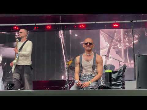 Видео: @vtoroika  Второй Ка — Тени от пальм (10.08.24, @Пикник «Афиши», Санкт-Петербург)