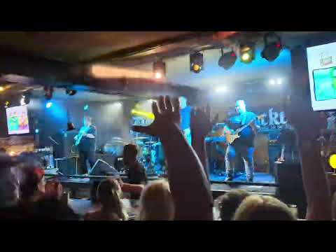 Видео: Тартак - Ну пострибай (Розставання з літом, Kyiv, Docker Pub, 31.08.2025)