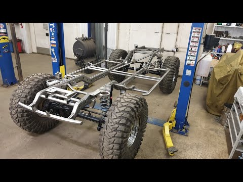 Видео: Бентли не на гусеницах). 3UZ, 42 колеса. Техничка.