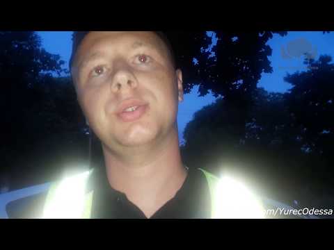 Видео: Тупая полиция разводит на пьянку. Присяжнюк
