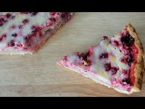 Видео: Пирог с брусникой и сметаной - пошаговый рецепт приготовления