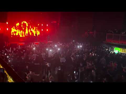 Видео: 9mice - Bella (live 28.10.23 Москва) with Kai angel