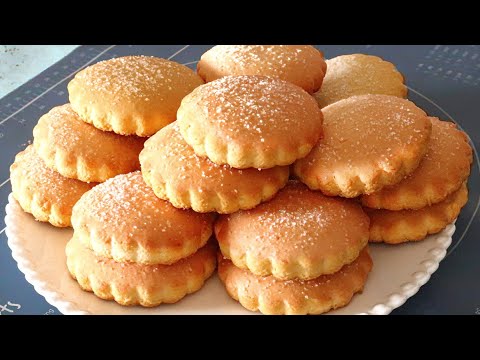 Видео: КОРЖИКИ из СССР за 8 копеек! Нежные, мягкие и рассыпчатые! ВЫПЕЧКА к чаю