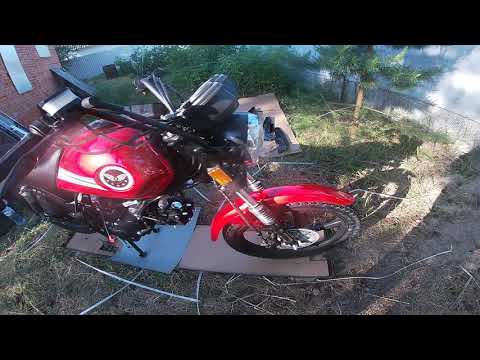 Видео: Распаковка и сборка мопеда  Colt