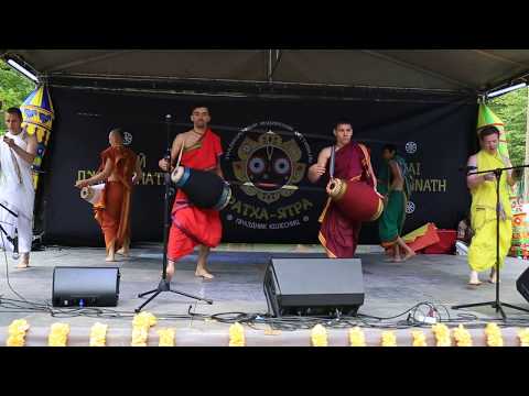 Видео: Мриданга шоу 2017 Ратха-Ятра