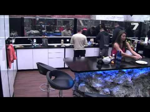 Видео: Къртисата 17.04.2014 част 1 от 4