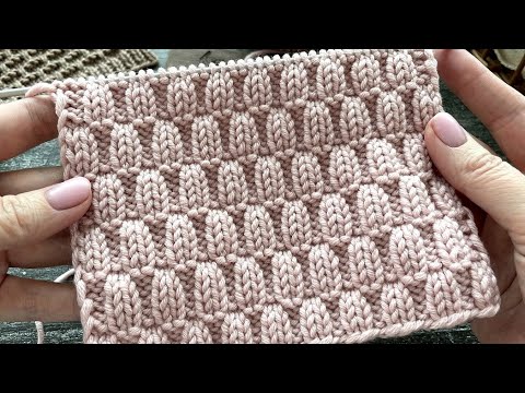 Видео: Столбики со смещением Простой универсальный узор спицами