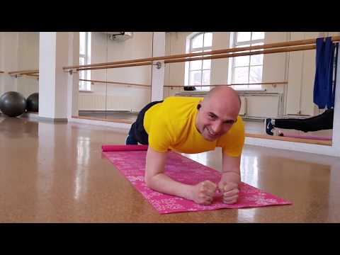 Видео: Фигурное катание. Онлайн тренировки для фигуристов. Мастер класс по ОФП и СФП от А. Рябинина