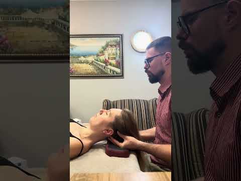 Видео: Классическая Остеопатия. Работа с шеей. Берман Евгений Олегович, остеопат D.O. 