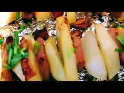 Видео: Идеальна пара КАРТОШКА + БЕКОН . ШАШЛЫЧКИ - от которых мы в восторге !