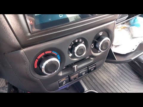 Видео: 👍 Замена ручек блока отопителя Лада Гранта (крутилок печки). Легко. Правильно. Без соплей!