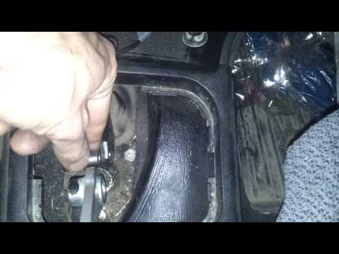 Видео: ВАЗ 2114 ЭиРСР (27). Устраняем звон( дребезг, лязг....) кулисы!!!!