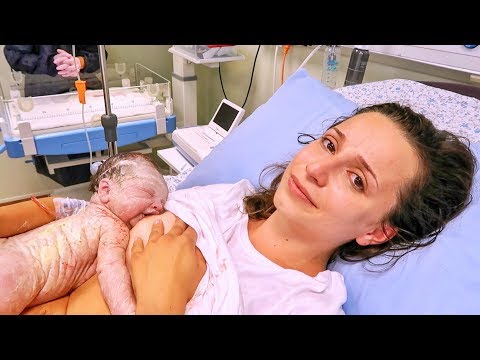 Видео: All Natural Birth Vlog | 'Добре дошла Сиена-Филипа' |