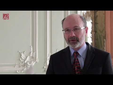 Видео: Онлайн-экскурсии о знаках и символах Мраморного дворца и Строгановского дворца