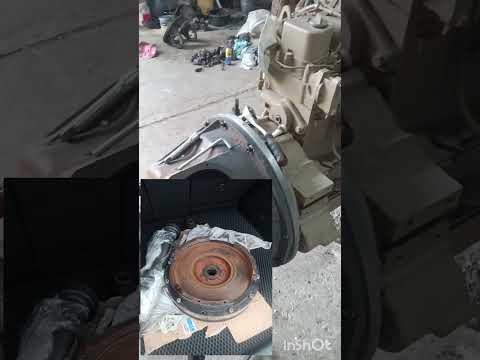 Видео: Імпортний двигун на ХТЗ 121