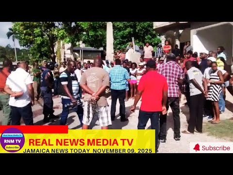 Видео: Наводнение оставило дальнобойщиков в затруднительном положении