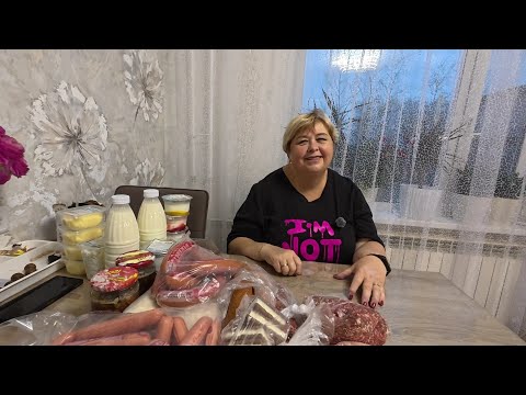Видео: Фермерские лакомства: сыр, сметана и масло прямо с фермы. Наши покупки. 