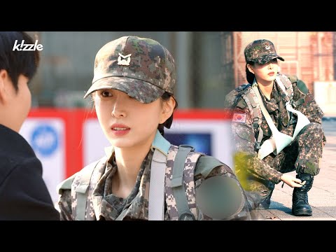 Видео: Что, если женская армия повредила руку и не могла завязать шнурки?