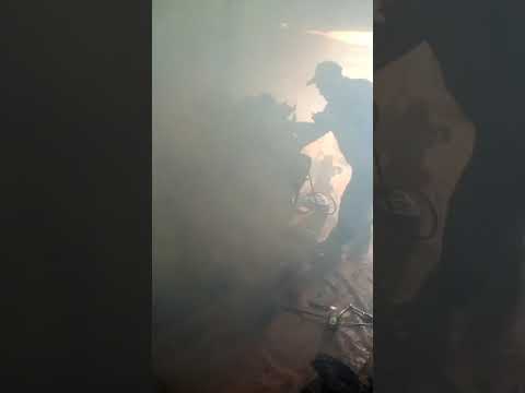 Видео: смд 22 на зил 131 установка момента врыска.первый пуск.дымит непойму почему