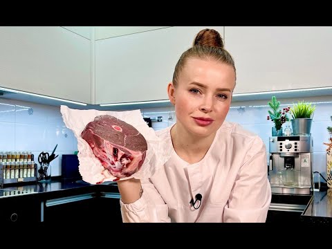 Видео: Оленина под брусничным соусом. Рецепт оленины в духовке