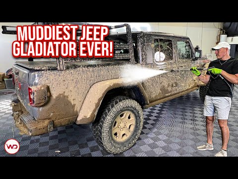 Видео: Глубокая очистка самого грязного Jeep Gladiator! | Безумная трансформация деталей катастрофы!