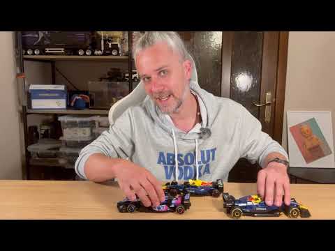 Видео: Обзор и сравнение конструкторов Lego и Rastar: болид команды Redbull F1
