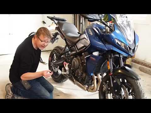 Видео: Подготовка Tiger 660 к зимнему хранению — свежее масло и фильтр