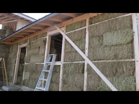 Видео: Стены дома из соломенных тюков | Часть 2