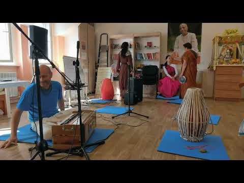 Видео: Киртан Владимир