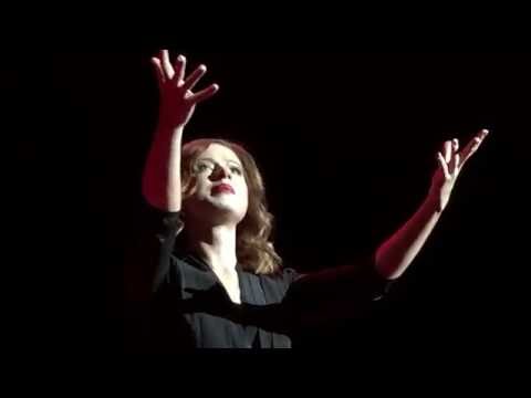 Видео: Юлия Савичева - Прости за любовь (Live @ Золотое кольцо Москва 11/15/2015)